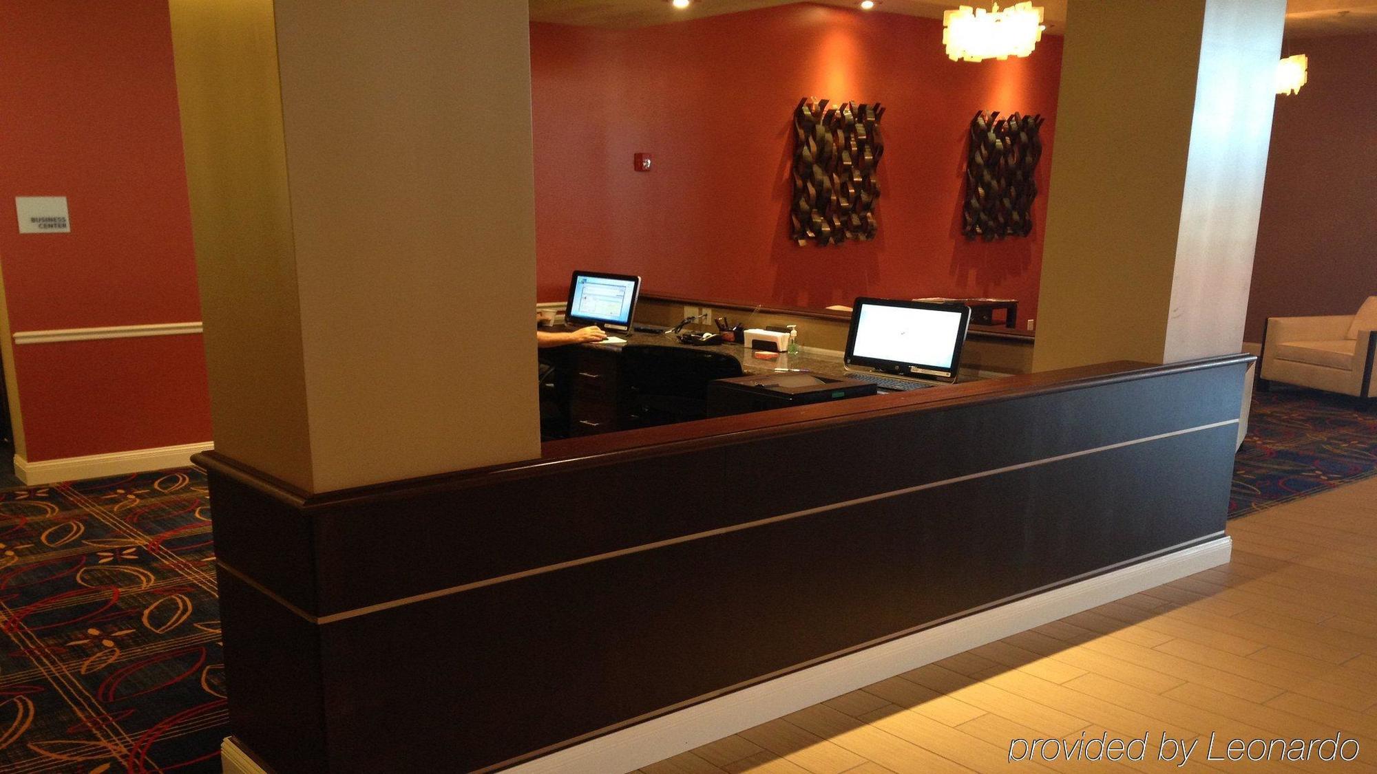 Holiday Inn Express And Suites Columbia University Area By Ihg Екстериор снимка