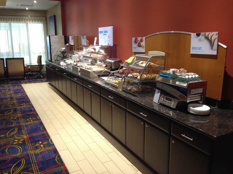 Holiday Inn Express And Suites Columbia University Area By Ihg Екстериор снимка